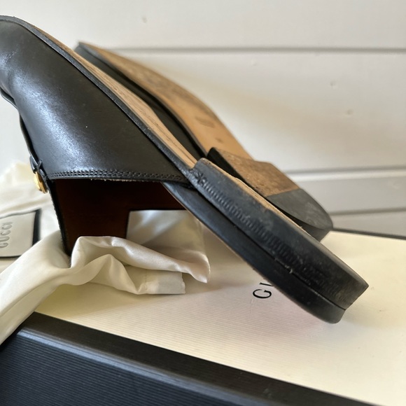 Gucci Princetown Leather Slipper - Picture 2 of 5